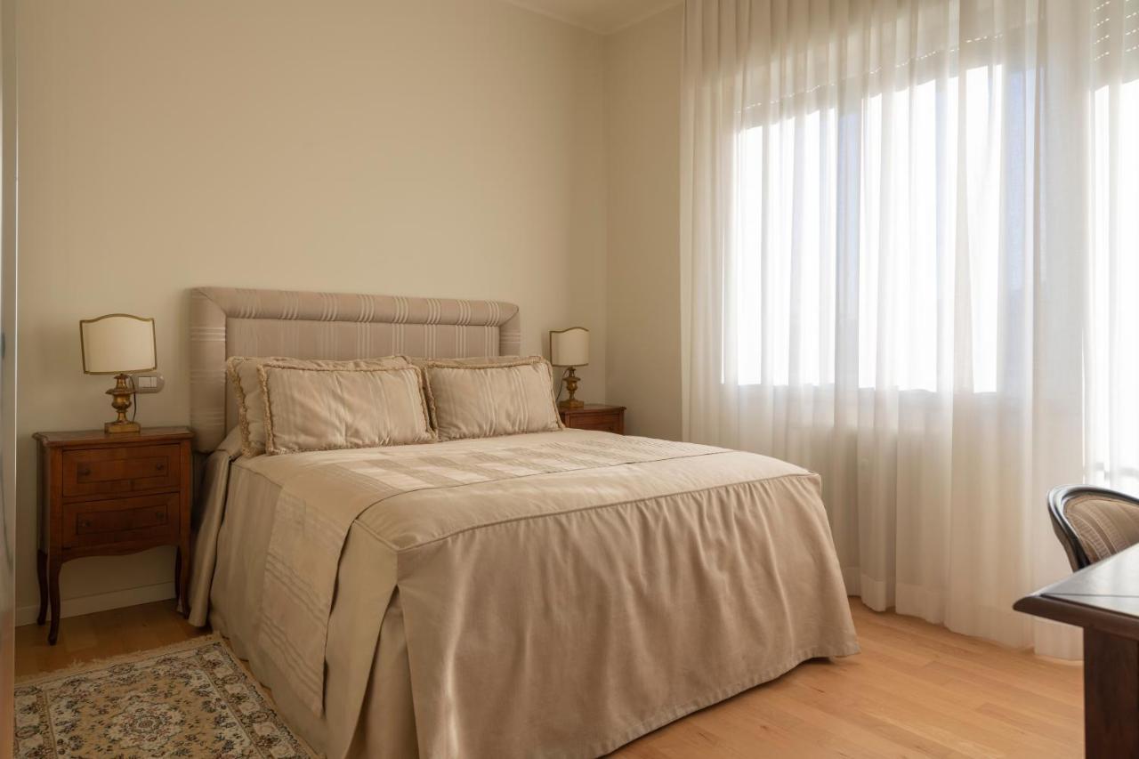 Casa Gramsci Luxury Apartment Pesaro Kültér fotó